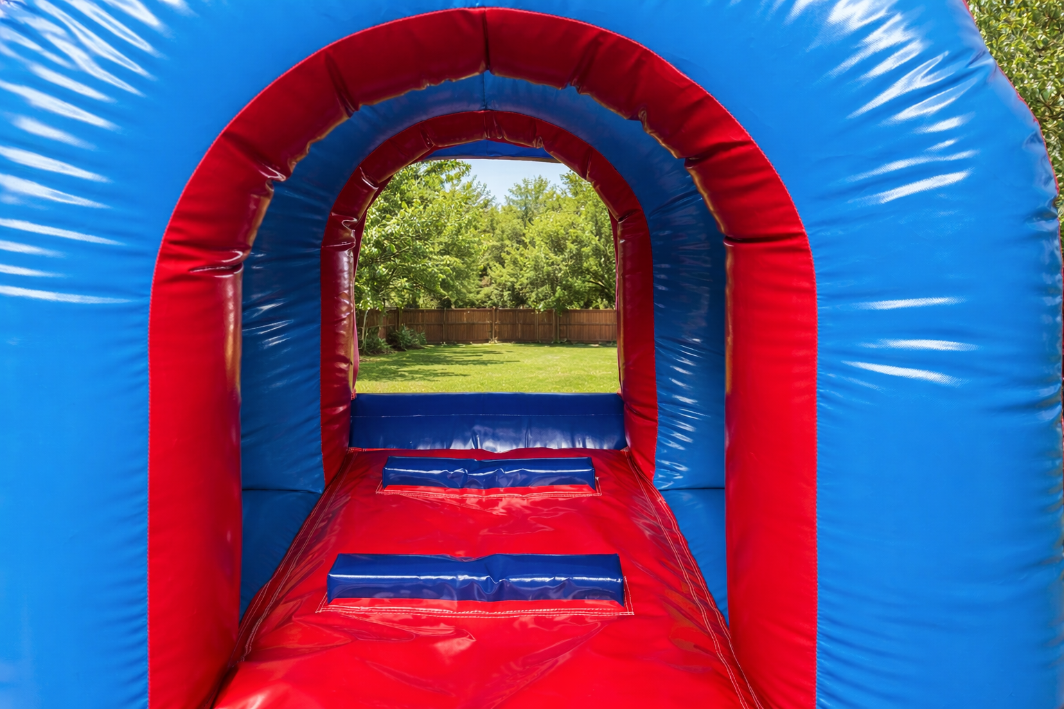 Castle Bounce House – Primary Colors- Blue Tips