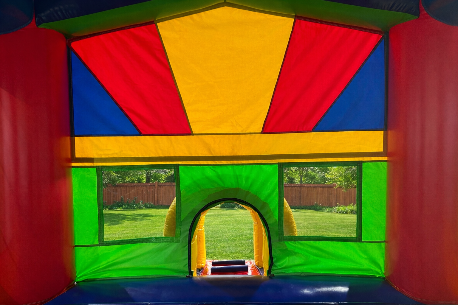 Classic Castle Bounce House – Primary Colors- Red Tips